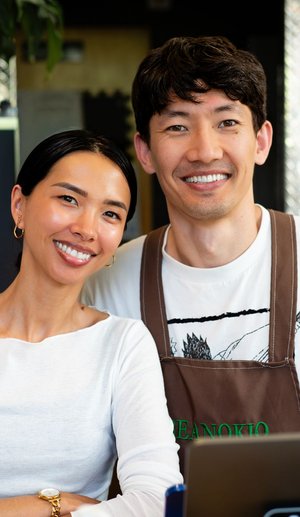 Petits entrepreneurs souriants